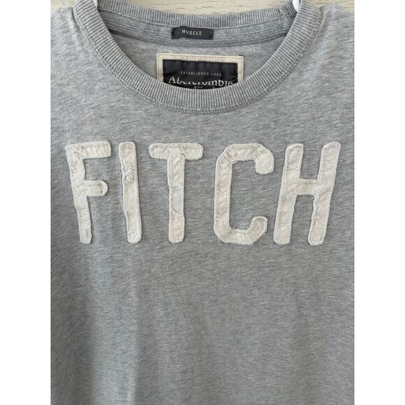 ABERCROMBIE & FITCH Soft Gray Muscle T-Shirt  Men's Size Medium - Picture 3 of 6